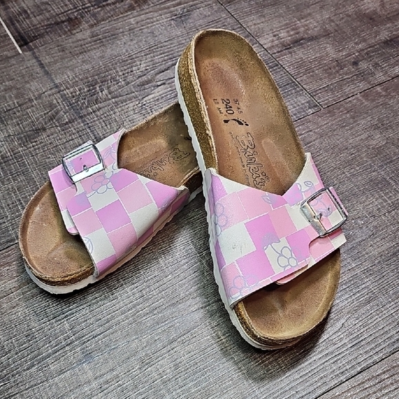 Birkenstock Shoes - Birkenstock Pink and White Checkered Sandals